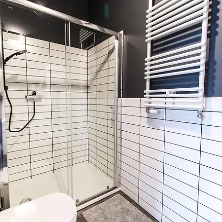 شقة Sunstone In A Beautiful Townhouse In The Center فروتسواف